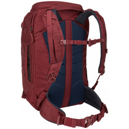 Thule Landmark 40L backpack...